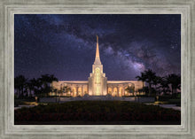 Load image into Gallery viewer, Fort Lauderdale Celestial

