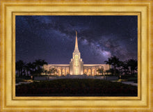 Load image into Gallery viewer, Fort Lauderdale Celestial
