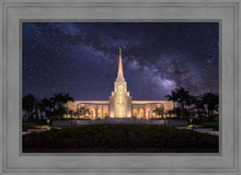 Load image into Gallery viewer, Fort Lauderdale Celestial
