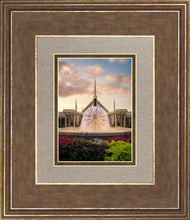 Load image into Gallery viewer, Chicago Fountain
