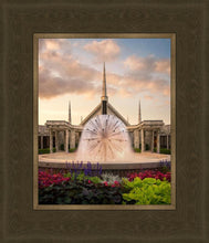 Load image into Gallery viewer, Chicago Fountain

