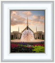 Load image into Gallery viewer, Chicago Fountain

