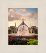 Load image into Gallery viewer, Chicago Fountain
