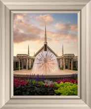 Load image into Gallery viewer, Chicago Fountain

