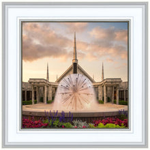 Load image into Gallery viewer, Chicago Fountain
