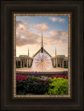 Load image into Gallery viewer, Chicago Fountain
