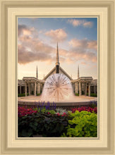 Load image into Gallery viewer, Chicago Fountain
