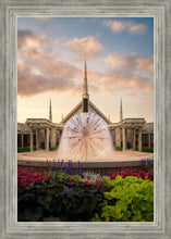 Load image into Gallery viewer, Chicago Fountain
