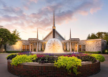 Load image into Gallery viewer, Chicago Temple Eventide
