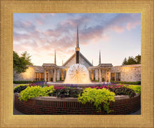 Load image into Gallery viewer, Chicago Temple Eventide
