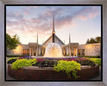 Load image into Gallery viewer, Chicago Temple Eventide
