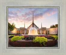Load image into Gallery viewer, Chicago Temple Eventide
