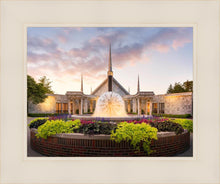 Load image into Gallery viewer, Chicago Temple Eventide

