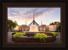 Load image into Gallery viewer, Chicago Temple Eventide

