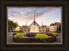 Load image into Gallery viewer, Chicago Temple Eventide
