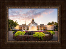 Load image into Gallery viewer, Chicago Temple Eventide
