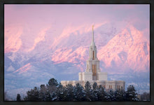 Load image into Gallery viewer, Payson Temple Winter Evening
