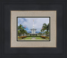 Load image into Gallery viewer, Pape'ete In The Day
