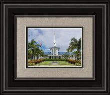 Load image into Gallery viewer, Pape'ete In The Day
