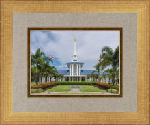 Load image into Gallery viewer, Pape'ete In The Day
