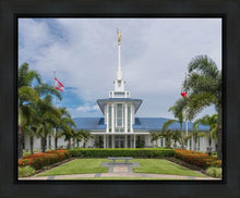 Load image into Gallery viewer, Pape'ete In The Day
