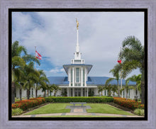 Load image into Gallery viewer, Pape'ete In The Day
