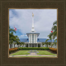 Load image into Gallery viewer, Pape'ete In The Day
