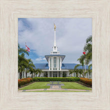 Load image into Gallery viewer, Pape'ete In The Day
