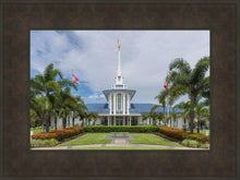 Load image into Gallery viewer, Pape'ete In The Day
