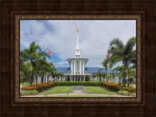 Load image into Gallery viewer, Pape'ete In The Day
