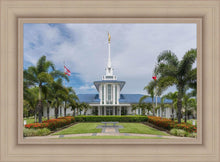 Load image into Gallery viewer, Pape'ete In The Day

