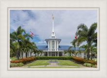 Load image into Gallery viewer, Pape'ete In The Day
