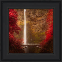 Load image into Gallery viewer, Multnomah Falls
