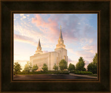 Load image into Gallery viewer, Kansas City Brightly Beams

