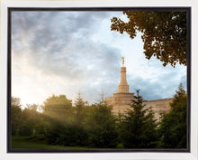 Load image into Gallery viewer, Columbus Sunburst
