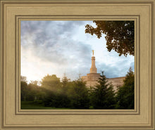 Load image into Gallery viewer, Columbus Sunburst

