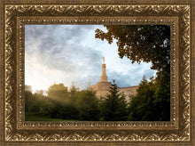 Load image into Gallery viewer, Columbus Sunburst
