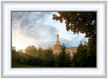 Load image into Gallery viewer, Columbus Sunburst
