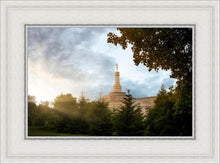 Load image into Gallery viewer, Columbus Sunburst
