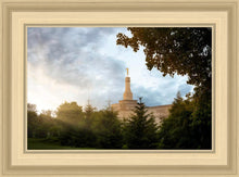 Load image into Gallery viewer, Columbus Sunburst
