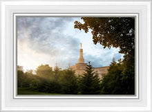Load image into Gallery viewer, Columbus Sunburst
