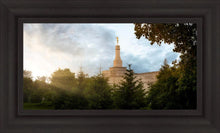 Load image into Gallery viewer, Columbus Sunburst
