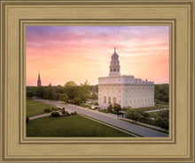 Load image into Gallery viewer, Nauvoo Sunburst Daybreak
