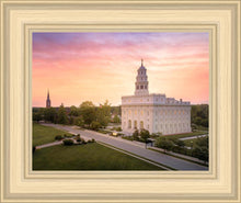 Load image into Gallery viewer, Nauvoo Sunburst Daybreak
