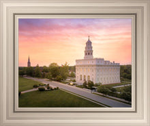 Load image into Gallery viewer, Nauvoo Sunburst Daybreak
