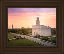 Load image into Gallery viewer, Nauvoo Sunburst Daybreak
