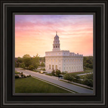 Load image into Gallery viewer, Nauvoo Sunburst Daybreak
