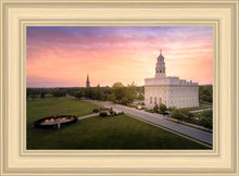 Load image into Gallery viewer, Nauvoo Sunburst Daybreak
