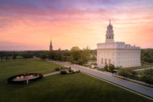Load image into Gallery viewer, Nauvoo Sunburst Daybreak
