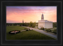 Load image into Gallery viewer, Nauvoo Sunburst Daybreak
